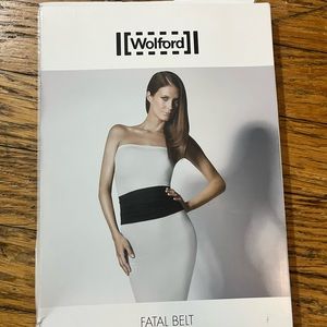 Wolford belt in purple cordial small s NWT